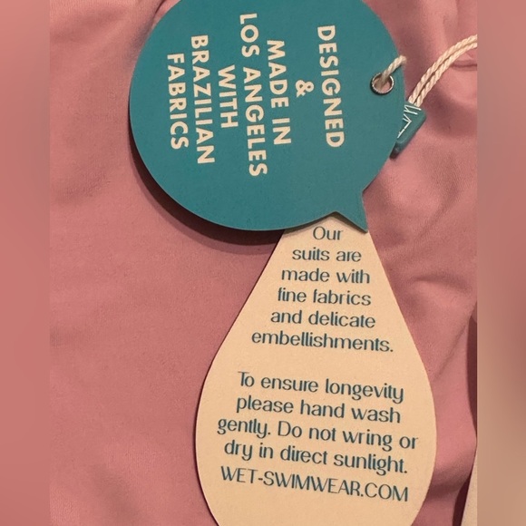 NWT WET  Swimwear JULES One Piece Swimsuit UPF
50+ in Magenta Multi - Picture 10 of 13